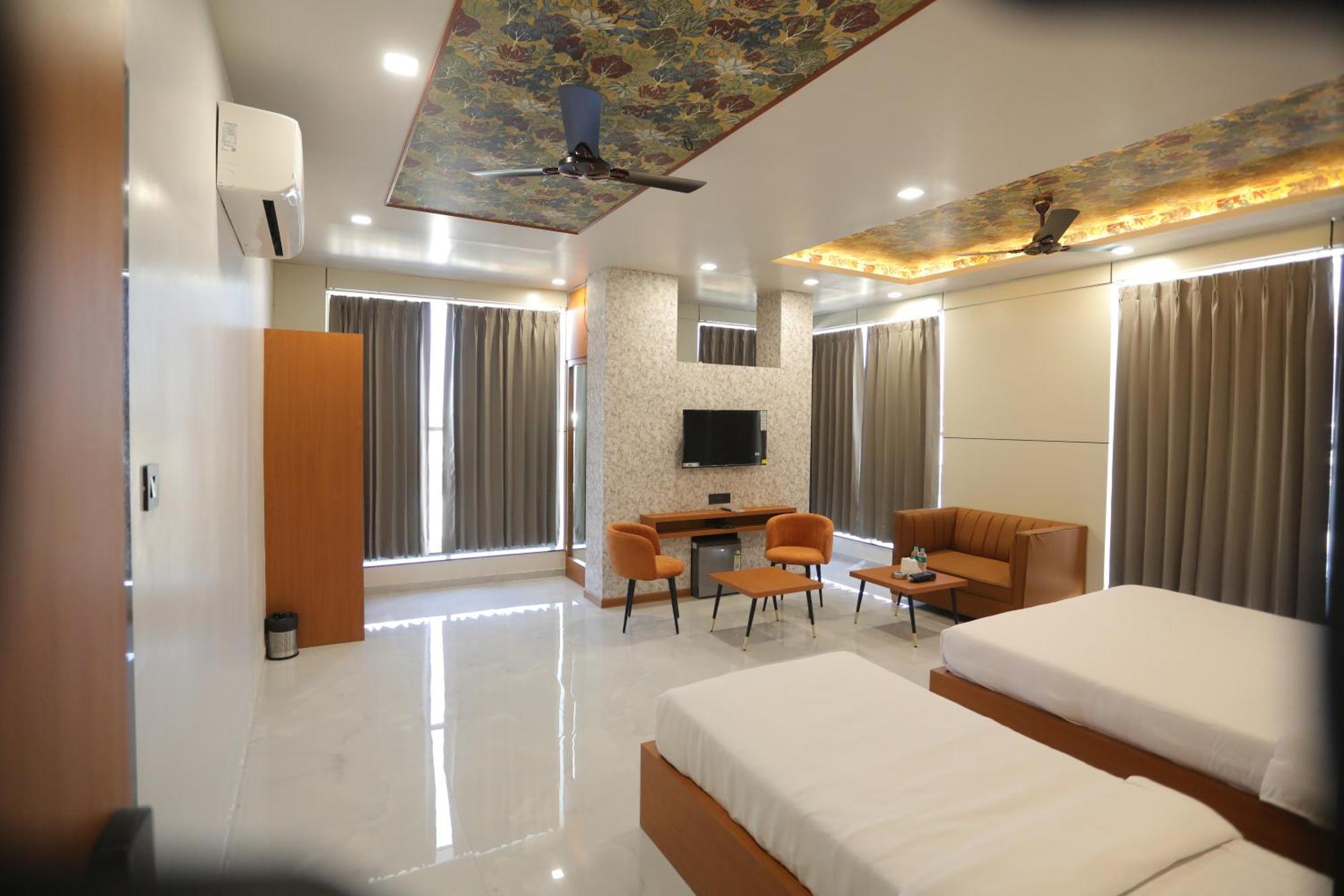 Hotel Pride Of Chittor Chittorgarh Екстер'єр фото