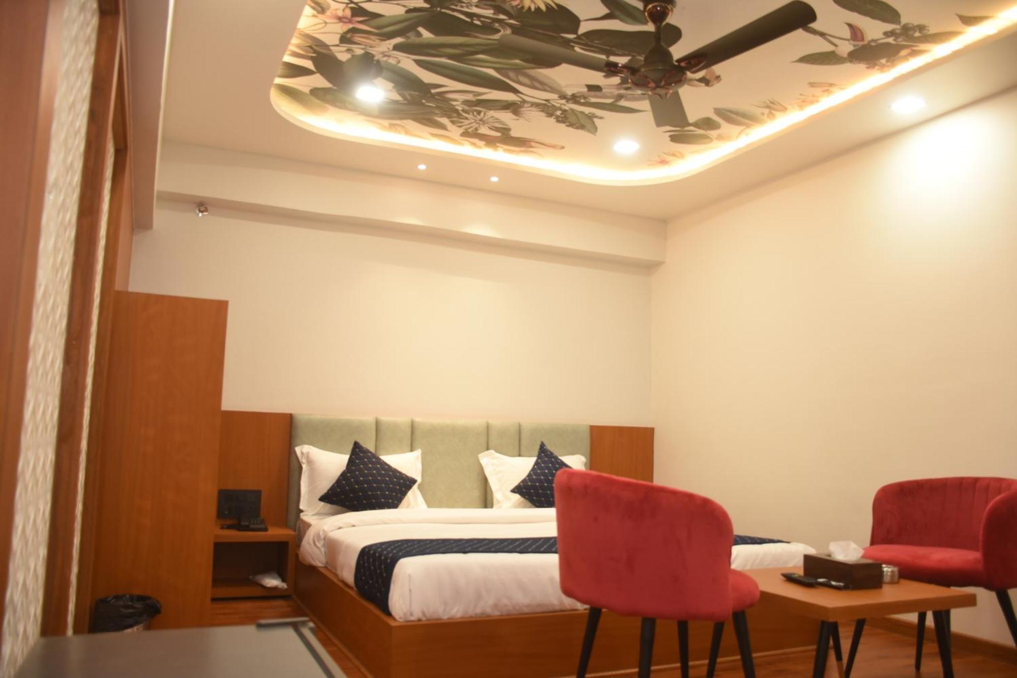 Hotel Pride Of Chittor Chittorgarh Екстер'єр фото