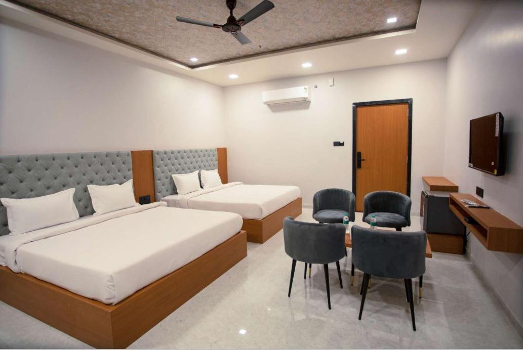 Hotel Pride Of Chittor Chittorgarh Екстер'єр фото