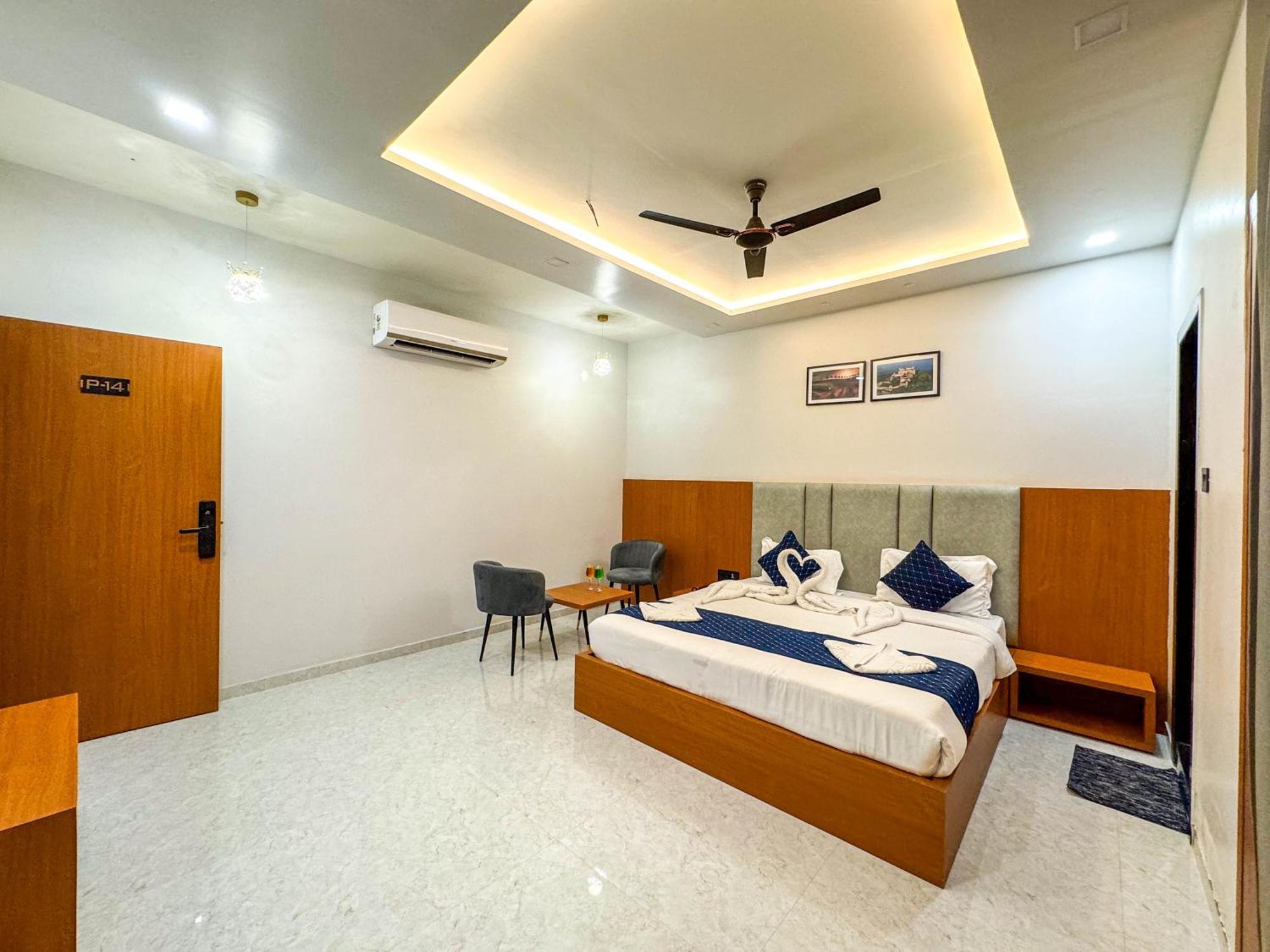 Hotel Pride Of Chittor Chittorgarh Екстер'єр фото